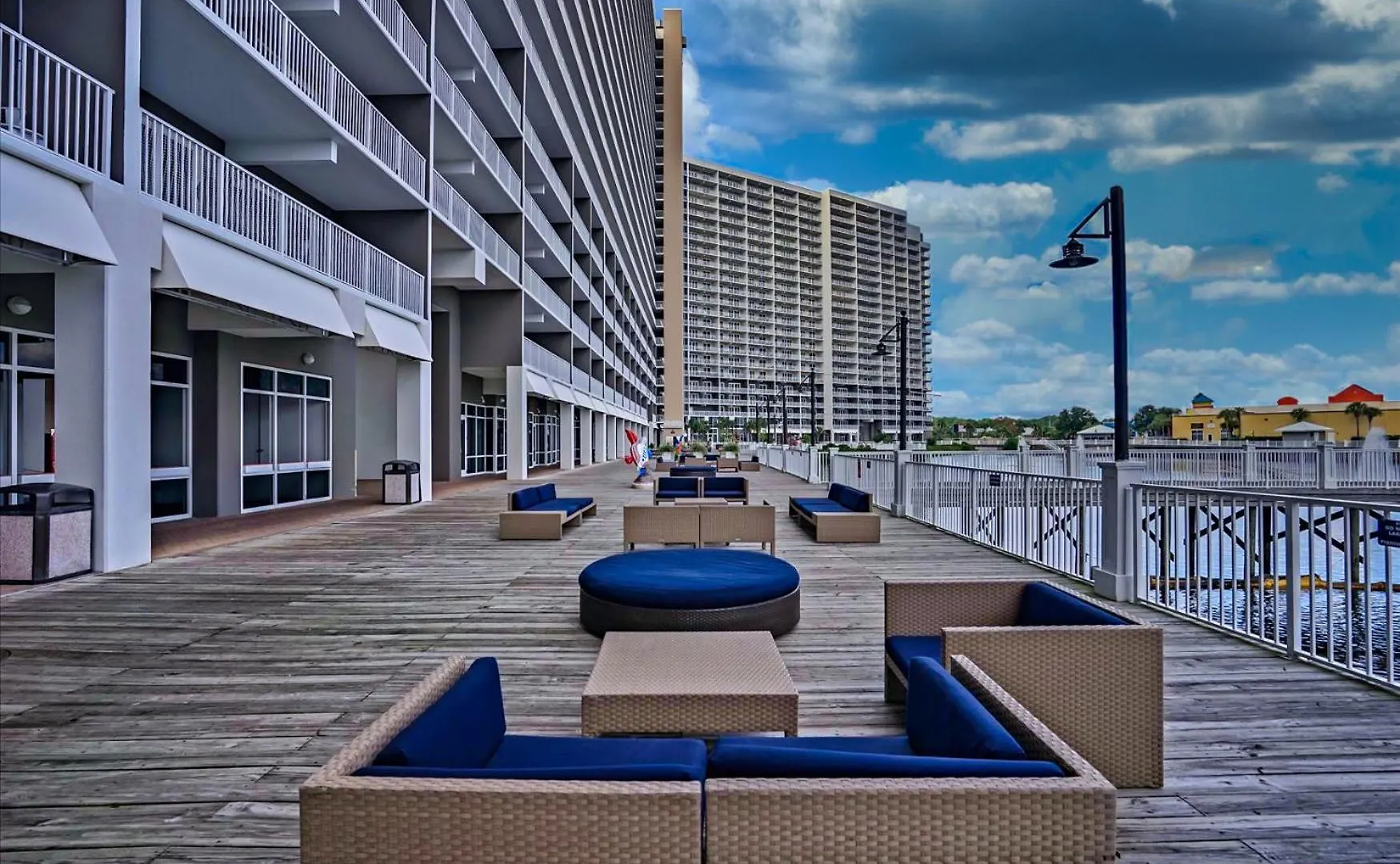 Дом отдыха Laketown Wharf #119 By Nautical Properties Панама-Сити