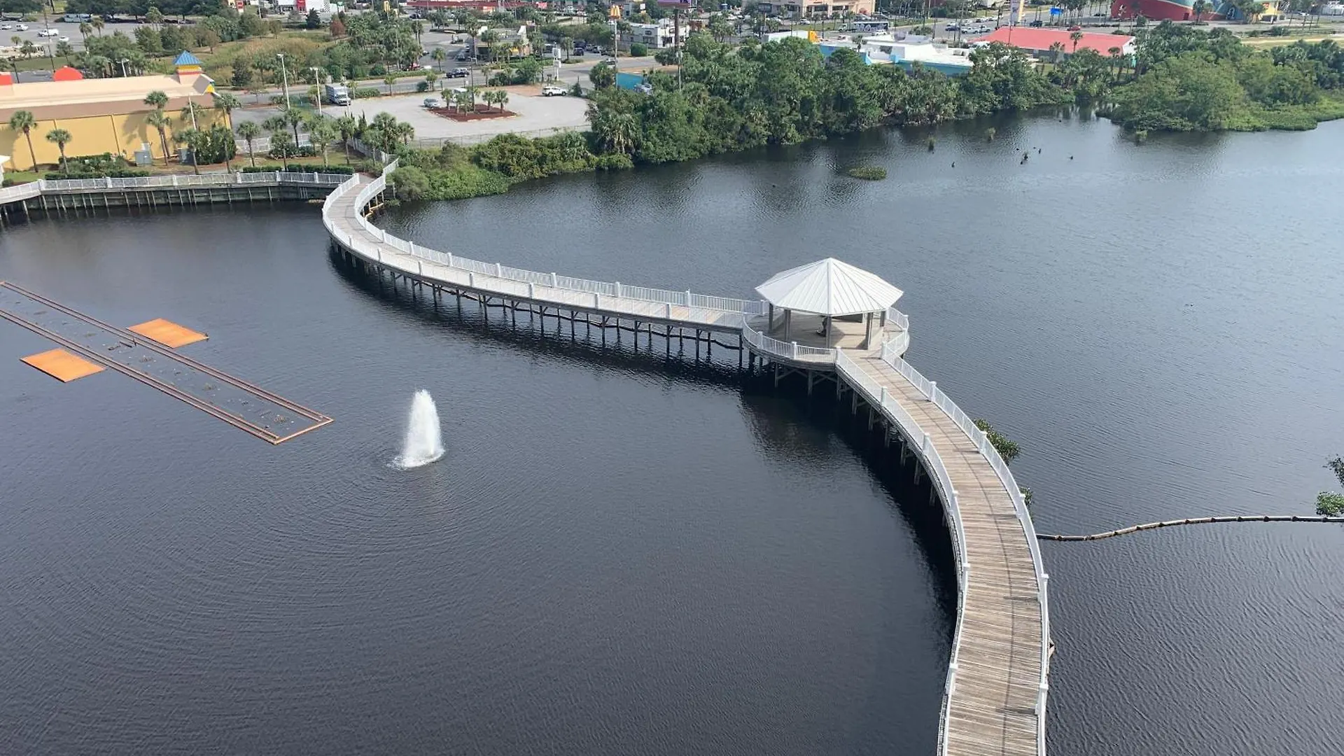 Laketown Wharf #119 By Nautical Properties Panama City Beach Holiday home
